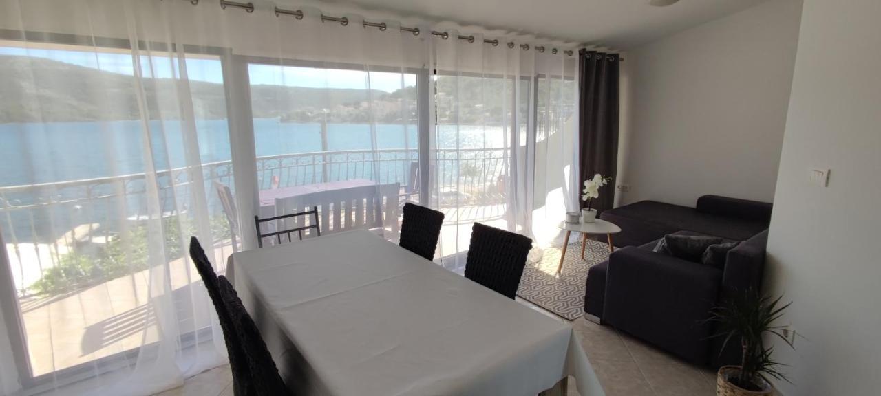 Apartman Mila Marina  Exterior foto