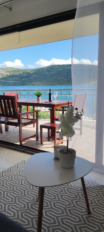 Apartman Mila Marina  Exterior foto